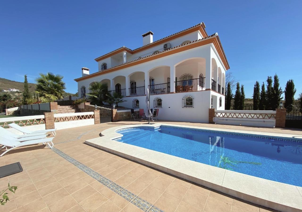 Spacious Villa With Exceptional Views In Malaga Casarabonela Exterior foto