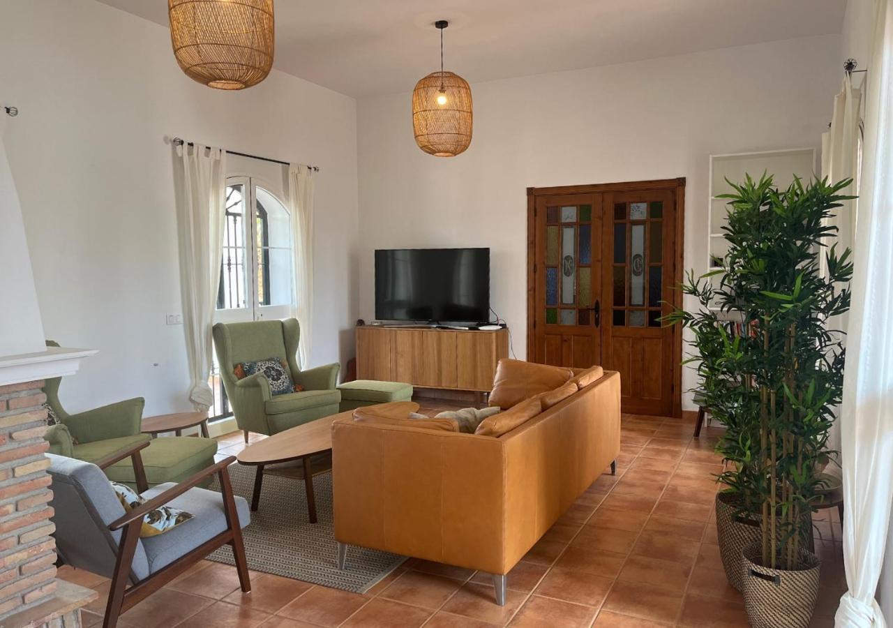 Spacious Villa With Exceptional Views In Malaga Casarabonela Exterior foto